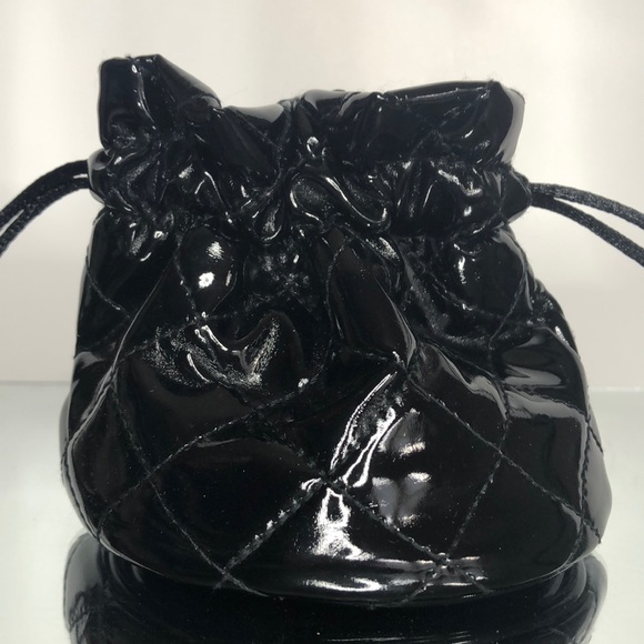 GUESS POUCH - Picture 4 of 5